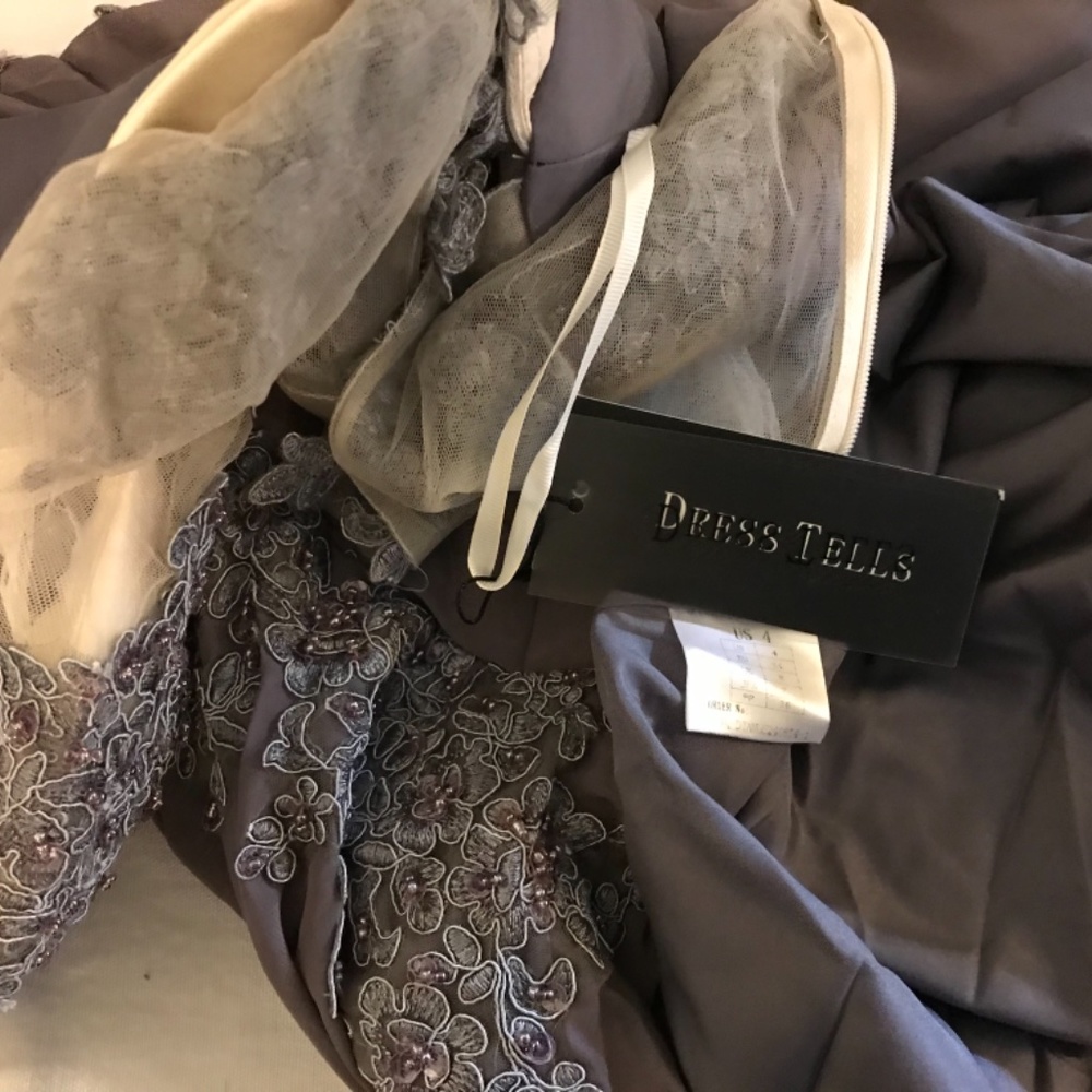 Grey formal Prom gown dress - Picture 6 of 7